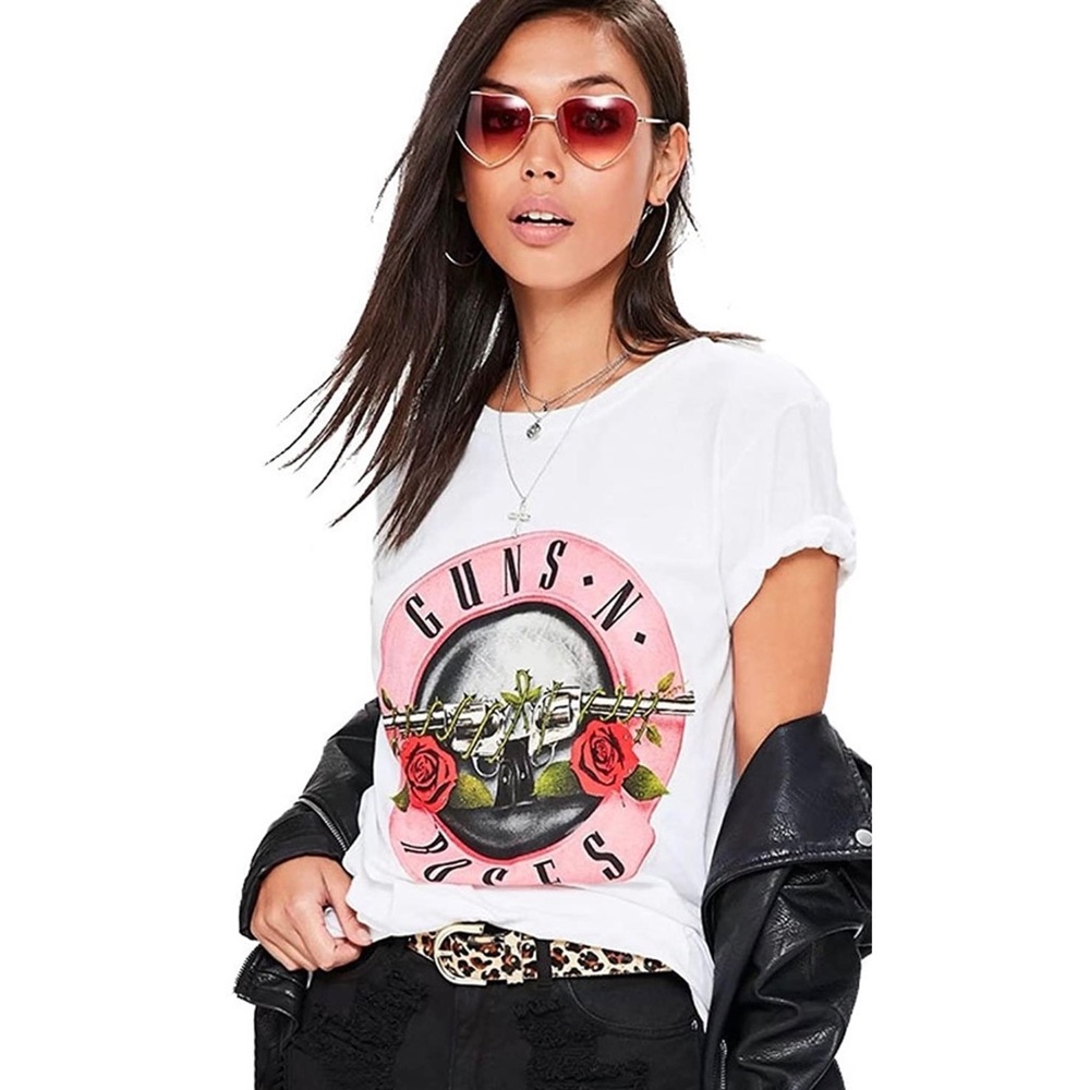 GUNS N’ ROSES 🌹 BAND TEE WHITE SIZE S